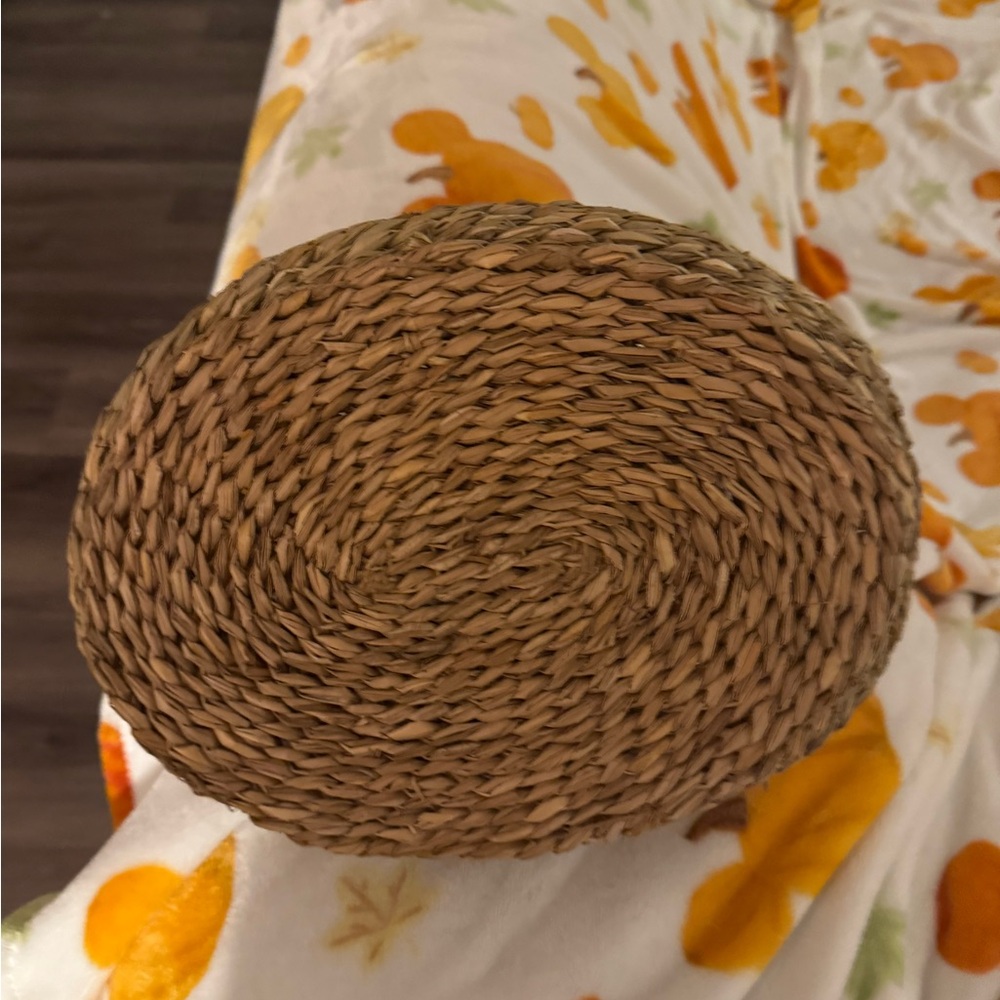 Natural Woven Basket with Handles - Picture 3 of 4